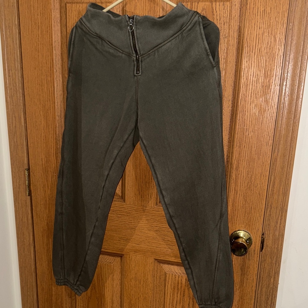 aerie Dark Olive Half-Zip High-Waist Joggers